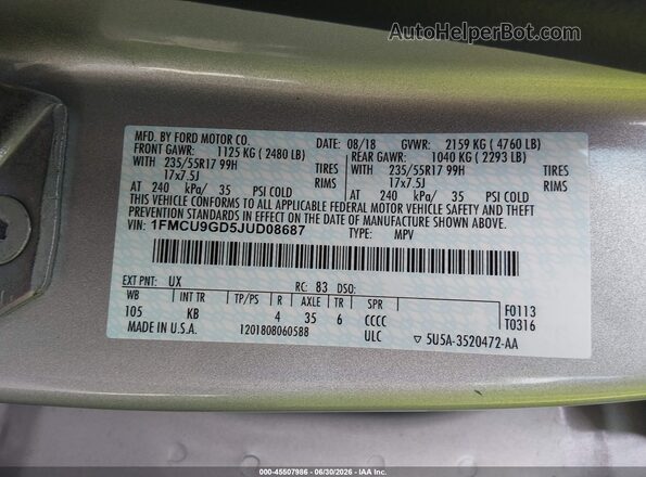 1FMCU9GD5JUD08687 2018 FORD ESCAPE Silver Vista del compartimento del motor