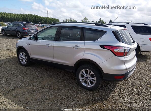1FMCU9GD5JUD08687 2018 FORD ESCAPE Silver Trasero izquierdo