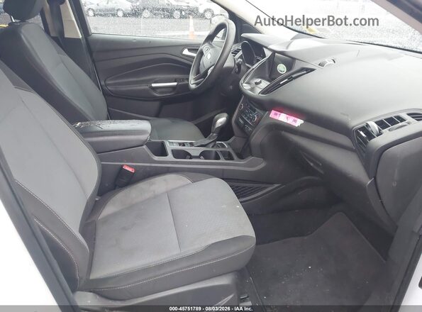1FMCU9GD5KUA06687 2019 FORD ESCAPE White Սալոնի դիմացի տեսք