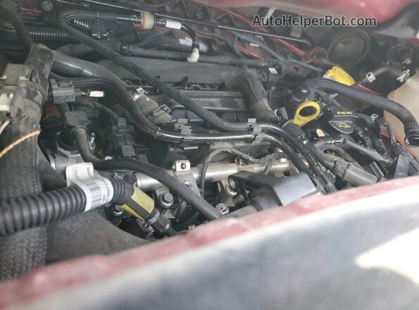 1FMCU9GD5KUC44362 2019 FORD ESCAPE Red Widok komory silnika