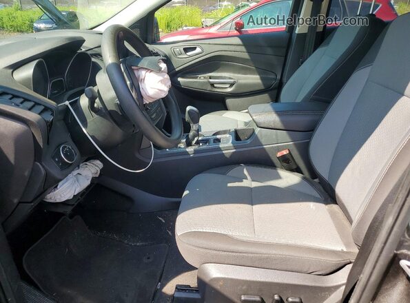 1FMCU9GD6HUB49608 2017 FORD ESCAPE Gray Widok wnętrza z przodu