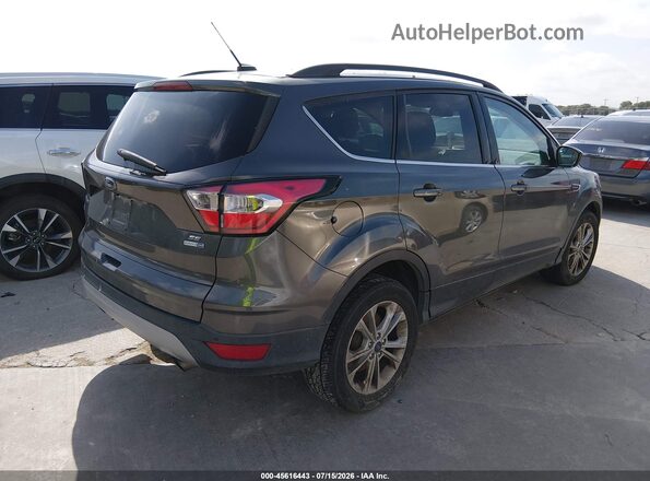 1FMCU9GD6HUB82706 2017 FORD ESCAPE Gray Tył prawy