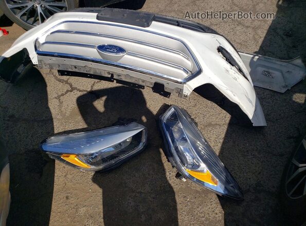 1FMCU9GD6HUB94564 2017 FORD ESCAPE White Շարժիչի բաժամունքի տեսք
