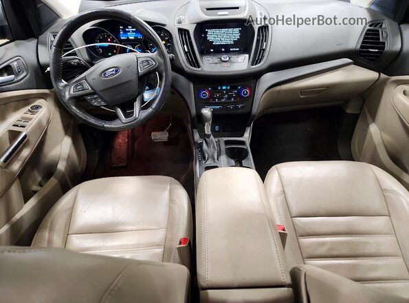 1FMCU9GD6HUC03764 2017 FORD ESCAPE Silver Vista del salpicadero