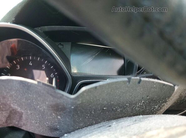 1FMCU9GD6HUC66556 2017 FORD ESCAPE Silver Instrument cluster view