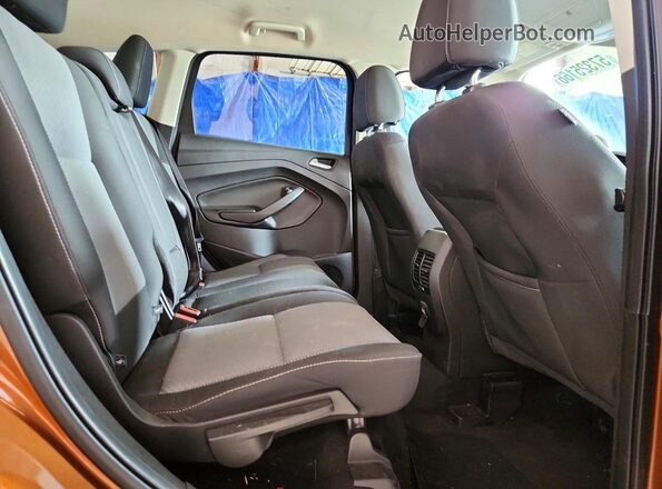 1FMCU9GD6HUC85799 2017 FORD ESCAPE Brown Rear interior view