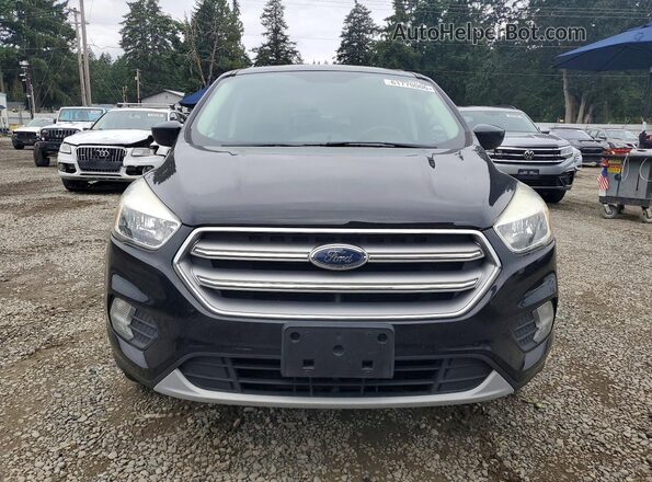 1FMCU9GD6HUD95784 2017 FORD ESCAPE Black Widok z przodu