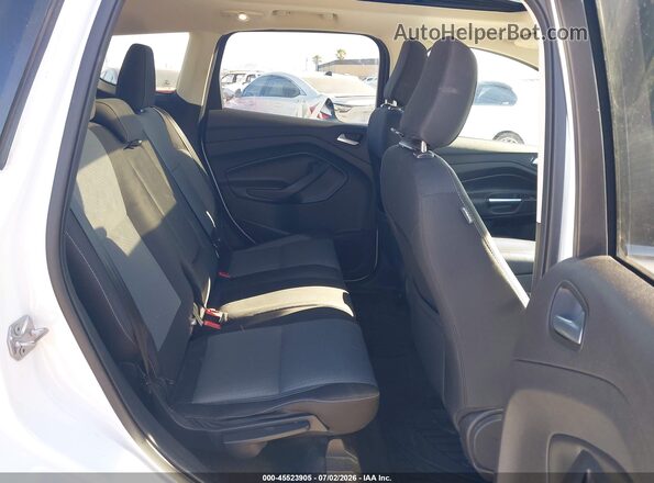 1FMCU9GD6JUA32326 2018 FORD ESCAPE White Widok naklejki z numerem VIN