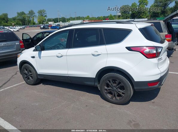 1FMCU9GD6JUB27078 2018 FORD ESCAPE White Vista interior de 360 grados