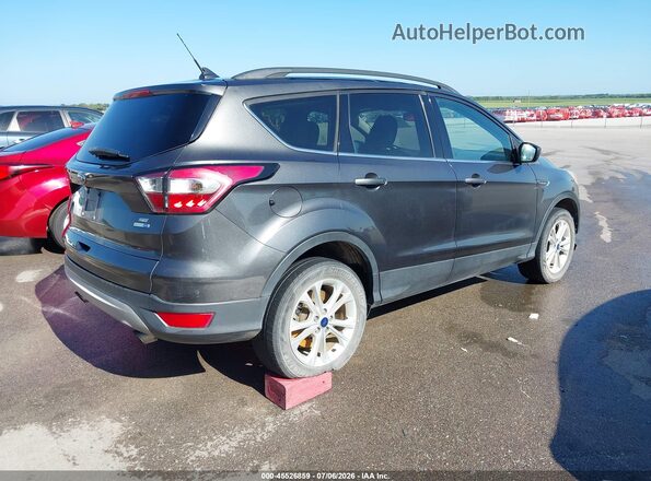 1FMCU9GD6JUD07726 2018 FORD ESCAPE Gray Tył prawy