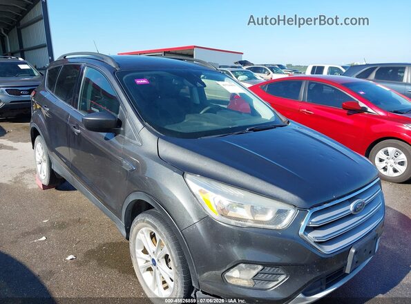 1FMCU9GD6JUD07726 2018 FORD ESCAPE Gray Widok z przodu