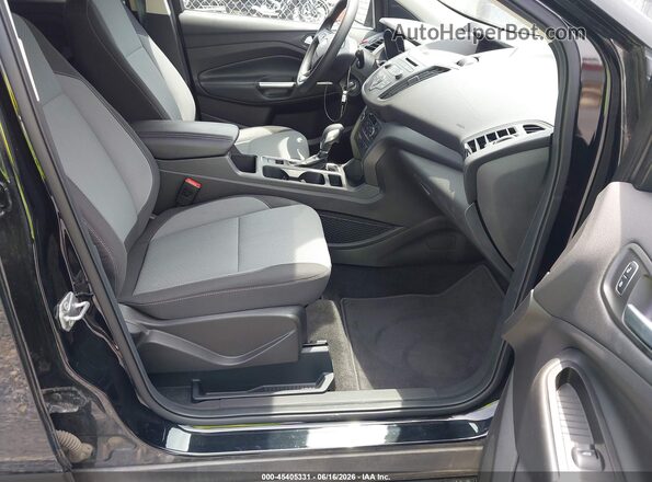 1FMCU9GD6JUD08794 2018 FORD ESCAPE Черный Вид салона спереди