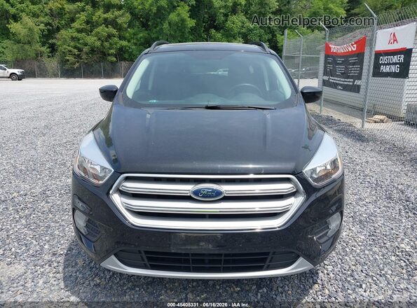 1FMCU9GD6JUD08794 2018 FORD ESCAPE Черный Вид щитка приборов