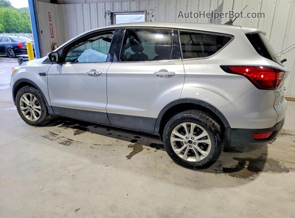 1FMCU9GD6KUA95881 2019 FORD ESCAPE Silver Trasero izquierdo
