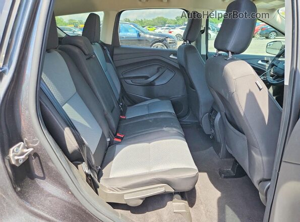 1FMCU9GD6KUB78176 2019 FORD ESCAPE Gray Rear interior view