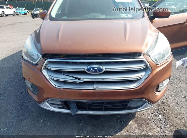 1FMCU9GD7HUA57133 2017 FORD ESCAPE Brown Դիմացի տեսք