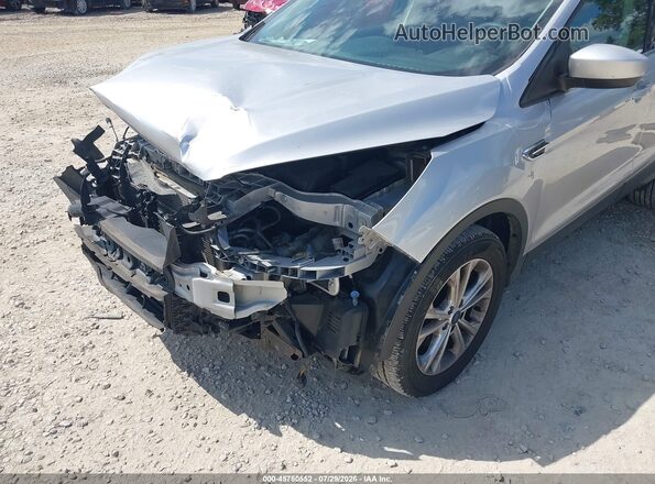 1FMCU9GD7HUC76139 2017 FORD ESCAPE Silver Front view