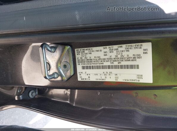 1FMCU9GD7HUD72045 2017 FORD ESCAPE Gray Engine compartment view