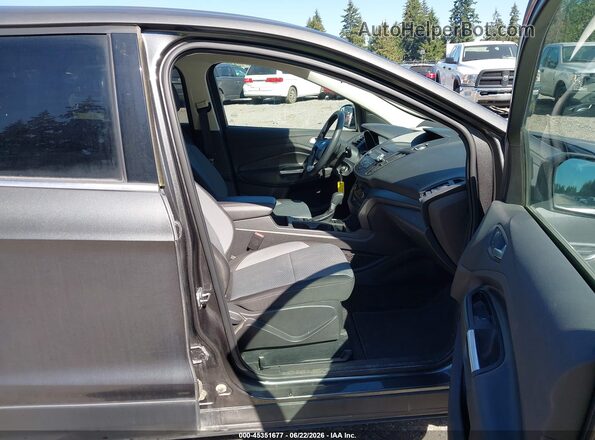 1FMCU9GD7HUE50291 2017 FORD ESCAPE Серый Вид салона спереди