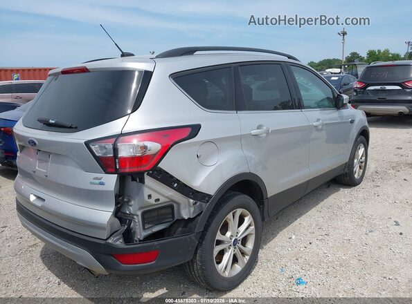 1FMCU9GD7JUA86735 2018 FORD ESCAPE Silver Rear right