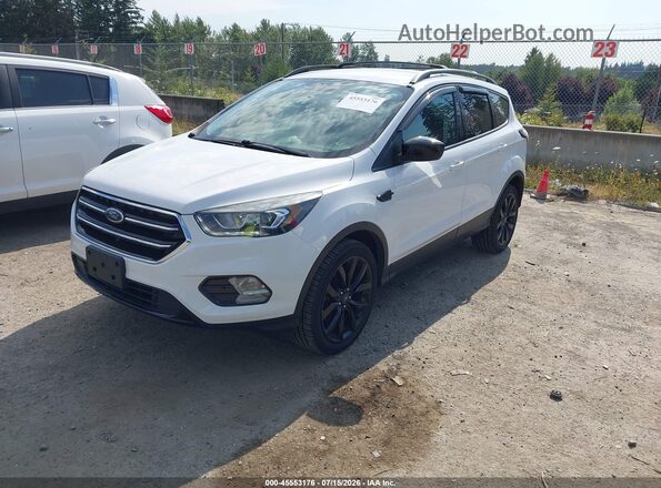 1FMCU9GD7JUB30331 2018 FORD ESCAPE White წინა მარცხენა ხედი სამი მეოთხედიდან