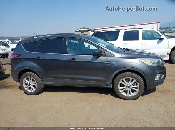 1FMCU9GD7JUB44133 2018 FORD ESCAPE Gray Вид задньої частини салону