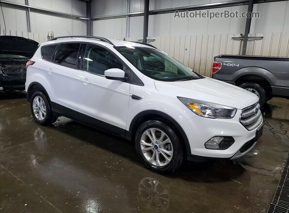 1FMCU9GD7JUB46979 2018 FORD ESCAPE White Առջևի աջ