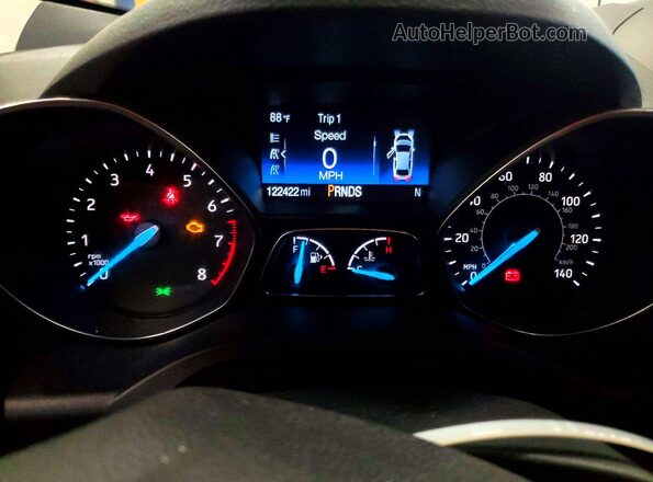 1FMCU9GD7JUB62213 2018 FORD ESCAPE Silver Vista del cuadro de instrumentos