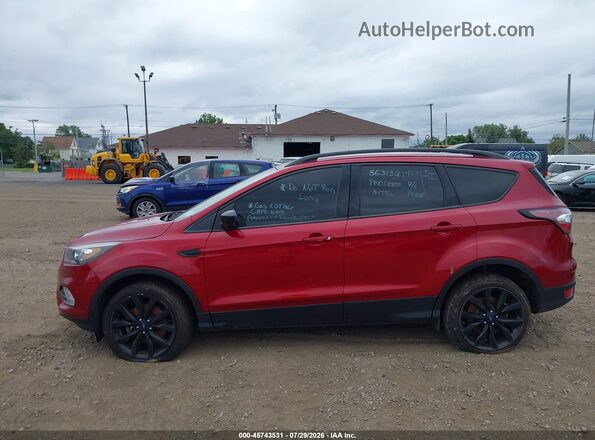 1FMCU9GD7JUC00118 2018 FORD ESCAPE Red 
