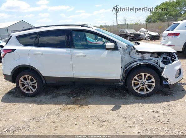 1FMCU9GD7JUC94193 2018 FORD ESCAPE White Widok wnętrza 360 stopni