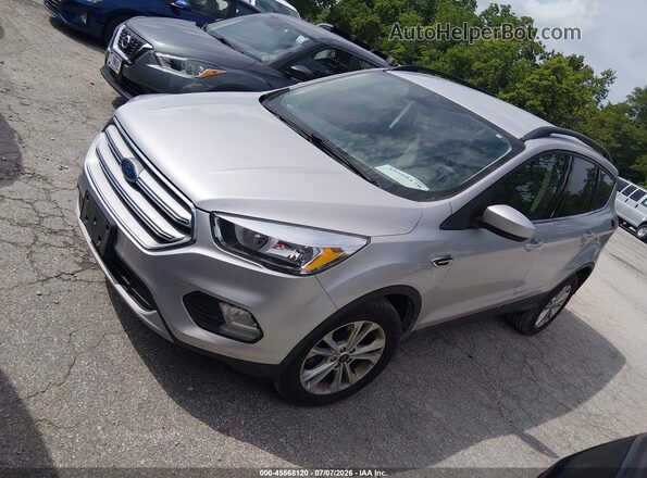 1FMCU9GD7JUD08724 2018 FORD ESCAPE Silver წინა მარცხენა ხედი სამი მეოთხედიდან
