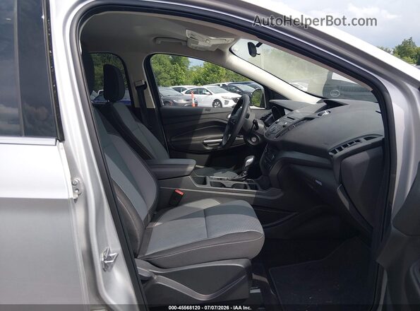 1FMCU9GD7JUD08724 2018 FORD ESCAPE Silver წინა სალონის ხედი