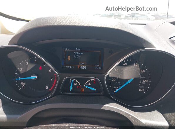 1FMCU9GD7JUD08769 2018 FORD ESCAPE Silver უკანა სავარძლების ხედი