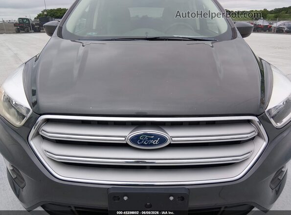 1FMCU9GD7JUD31176 2018 FORD ESCAPE Gray Դիմացի տեսք