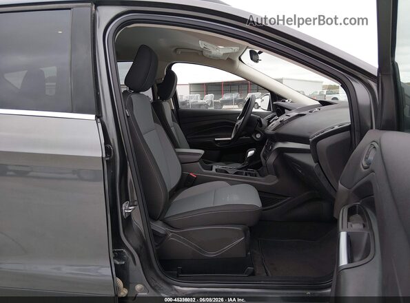 1FMCU9GD7JUD31176 2018 FORD ESCAPE Gray Սալոնի դիմացի տեսք