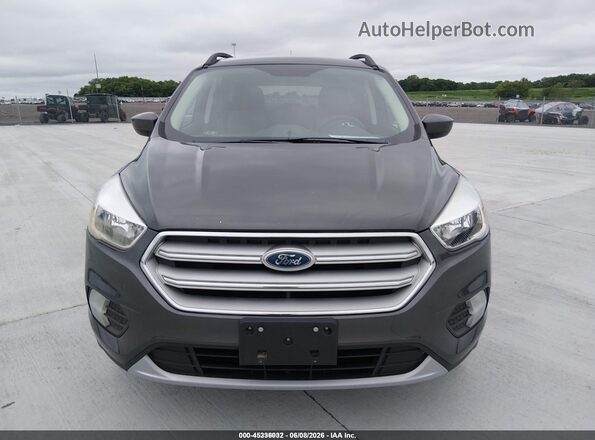 1FMCU9GD7JUD31176 2018 FORD ESCAPE Gray Սարքավորումների վահանակի տեսք