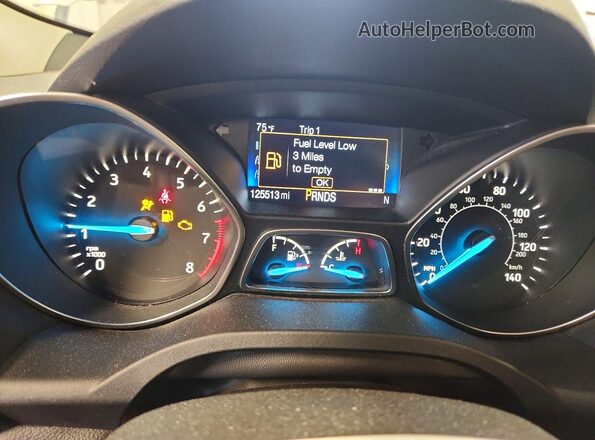 1FMCU9GD7JUD34966 2018 FORD ESCAPE White Սարքավորումների վահանակի տեսք