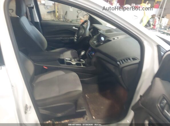 1FMCU9GD7KUA08795 2019 FORD ESCAPE White Widok wnętrza z przodu