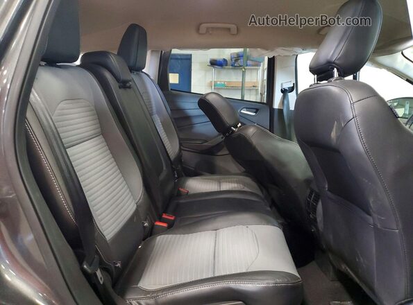1FMCU9GD7KUB03941 2019 FORD ESCAPE Gray Vista interior trasera