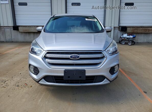 1FMCU9GD7KUB71396 2019 FORD ESCAPE Silver Вид спереду