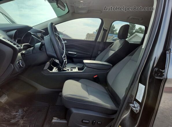 1FMCU9GD7KUC07071 2019 FORD ESCAPE Gray Front interior view