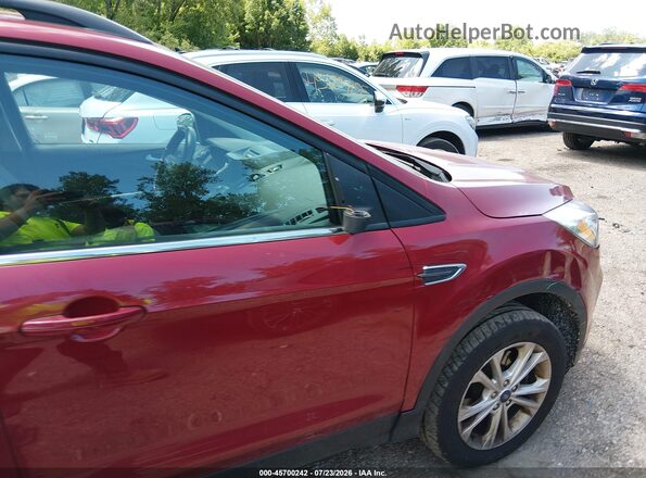 1FMCU9GD8HUA56931 2017 FORD ESCAPE Red Դիմացի տեսք