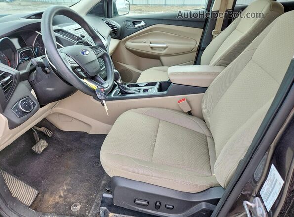 1FMCU9GD8HUB79919 2017 FORD ESCAPE Gray Widok wnętrza z przodu