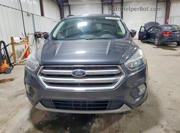 1FMCU9GD8JUB06877 2018 FORD ESCAPE Gray Vista frontal
