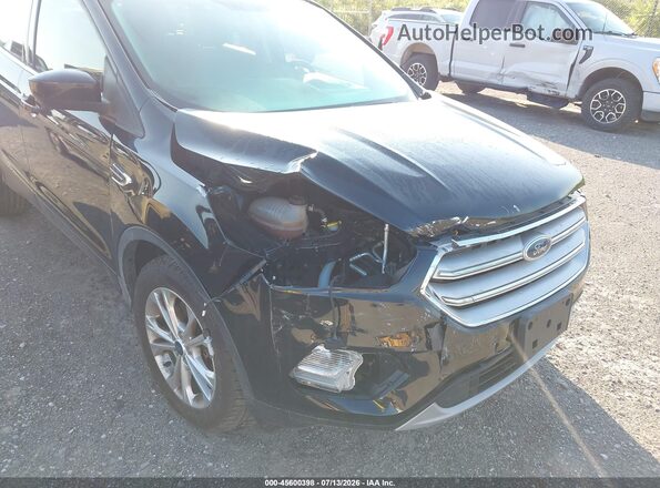 1FMCU9GD8JUB58199 2018 FORD ESCAPE Black Вид спереду