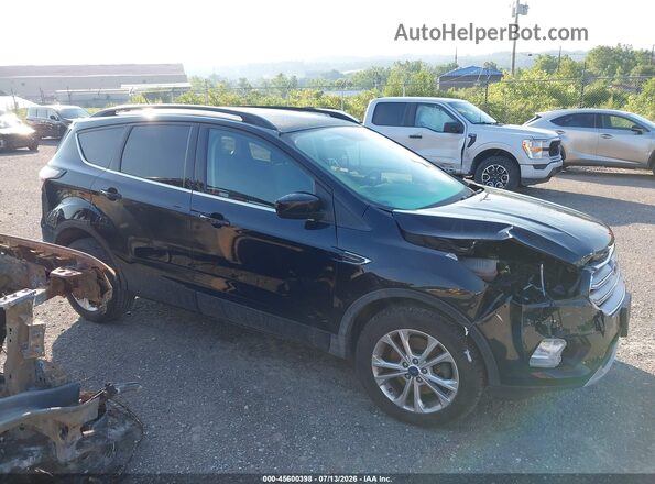 1FMCU9GD8JUB58199 2018 FORD ESCAPE Black Вид задньої частини салону