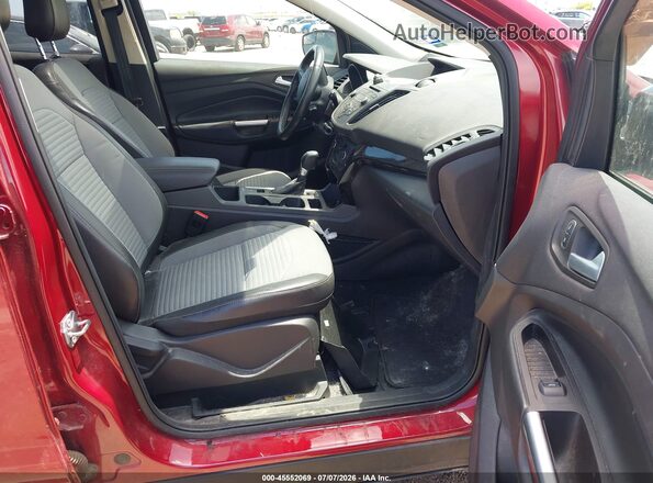 1FMCU9GD8JUC29708 2018 FORD ESCAPE Red Front interior view