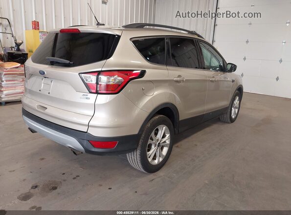 1FMCU9GD8JUD08506 2018 FORD ESCAPE Gold Trasero derecho