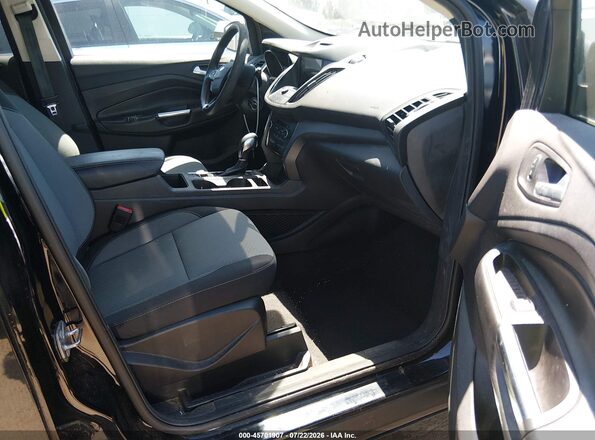 1FMCU9GD8JUD12457 2018 FORD ESCAPE Black Սալոնի դիմացի տեսք