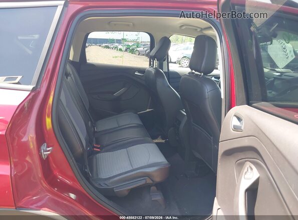 1FMCU9GD8JUD27279 2018 FORD ESCAPE Red Widok naklejki z numerem VIN